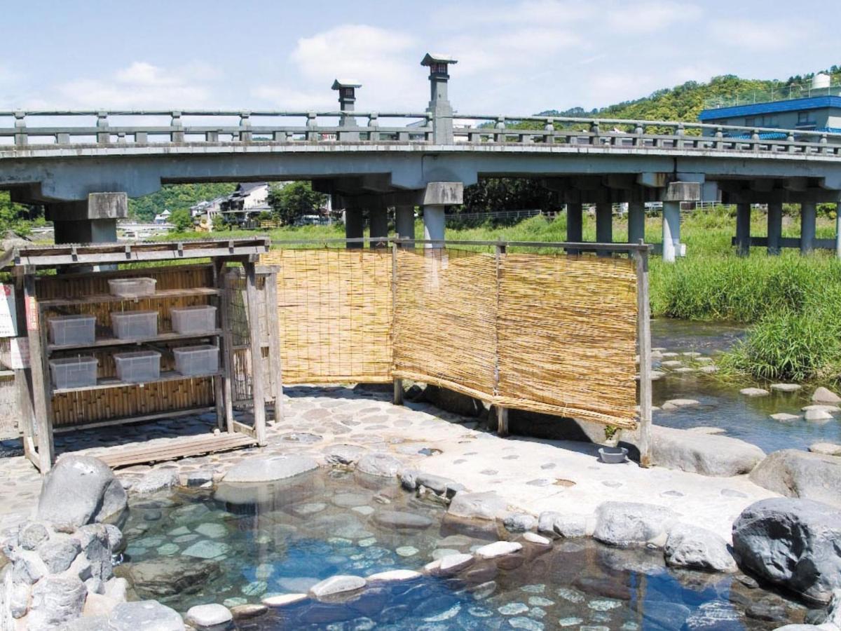 Ooedo Onsen Monogatari Premium Saiki Bekkan Misasa Exterior foto