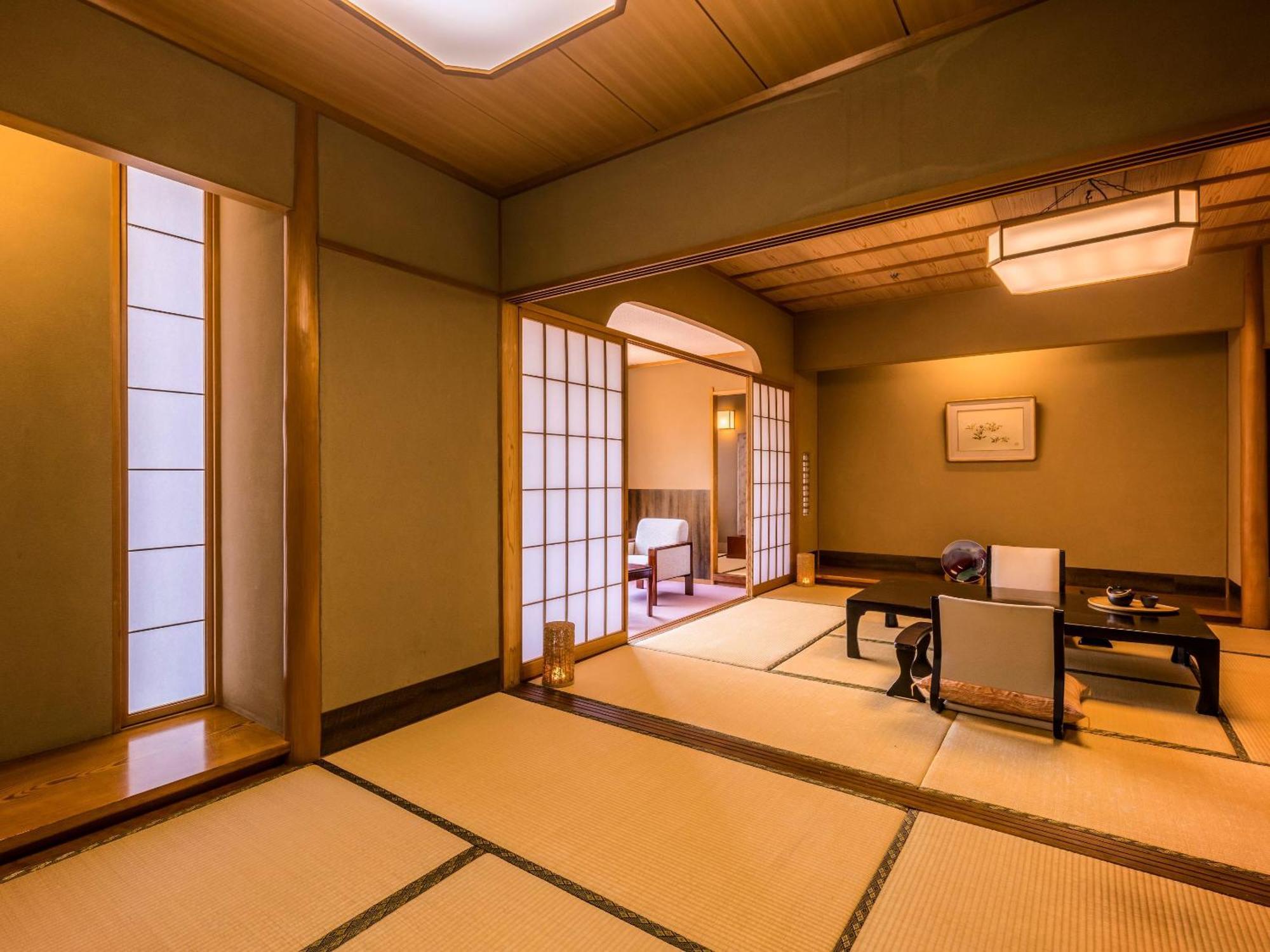 Ooedo Onsen Monogatari Premium Saiki Bekkan Misasa Habitación foto